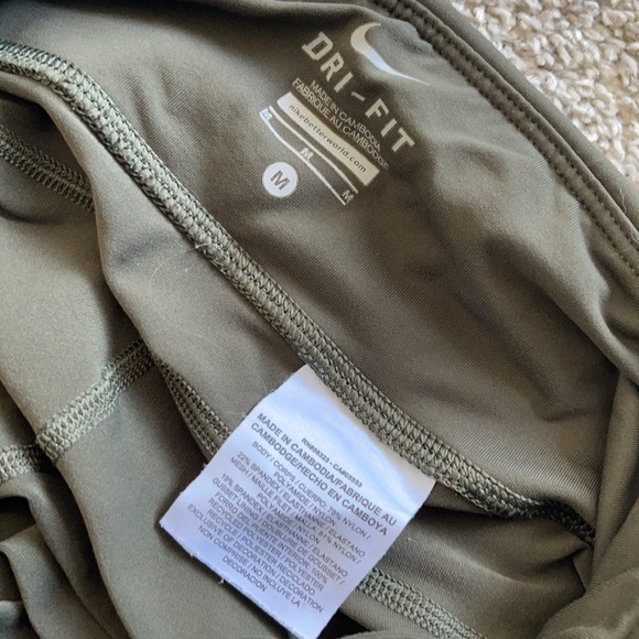 Nike Green Dri-Fit Leggings - Picture 5 of 7